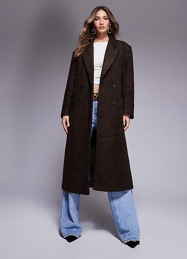 Imagen - Abrigo largo en bouclé marrón chocolate