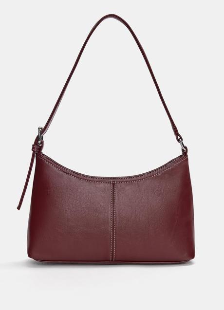 Imagen - Bolso burdeos de Pull & Bear (14,99 euros)