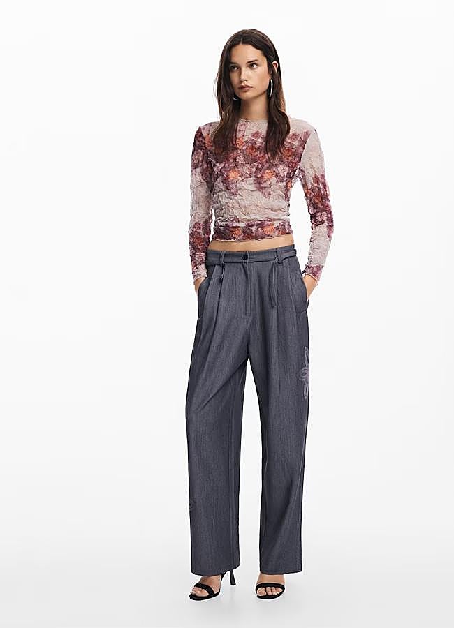 Imagen - Desigual Pantalón ancho gris de Desigual, 119 euros.
