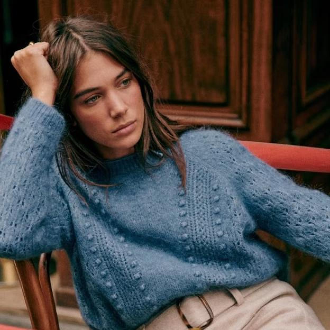 Vestidos con estampado de flores, camisas blancas y muchas otras compras que acaban de llegar a las tiendas. ¿Quieres descubrirlas?