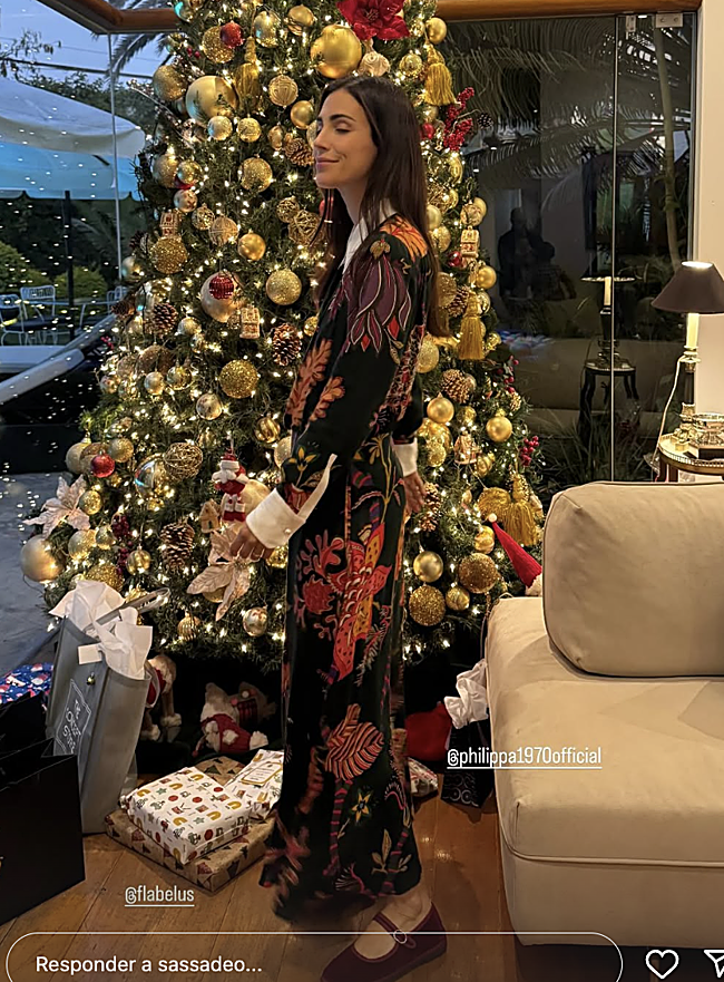 Imagen - Sassa de Osma con bailarinas de Flabelus. 