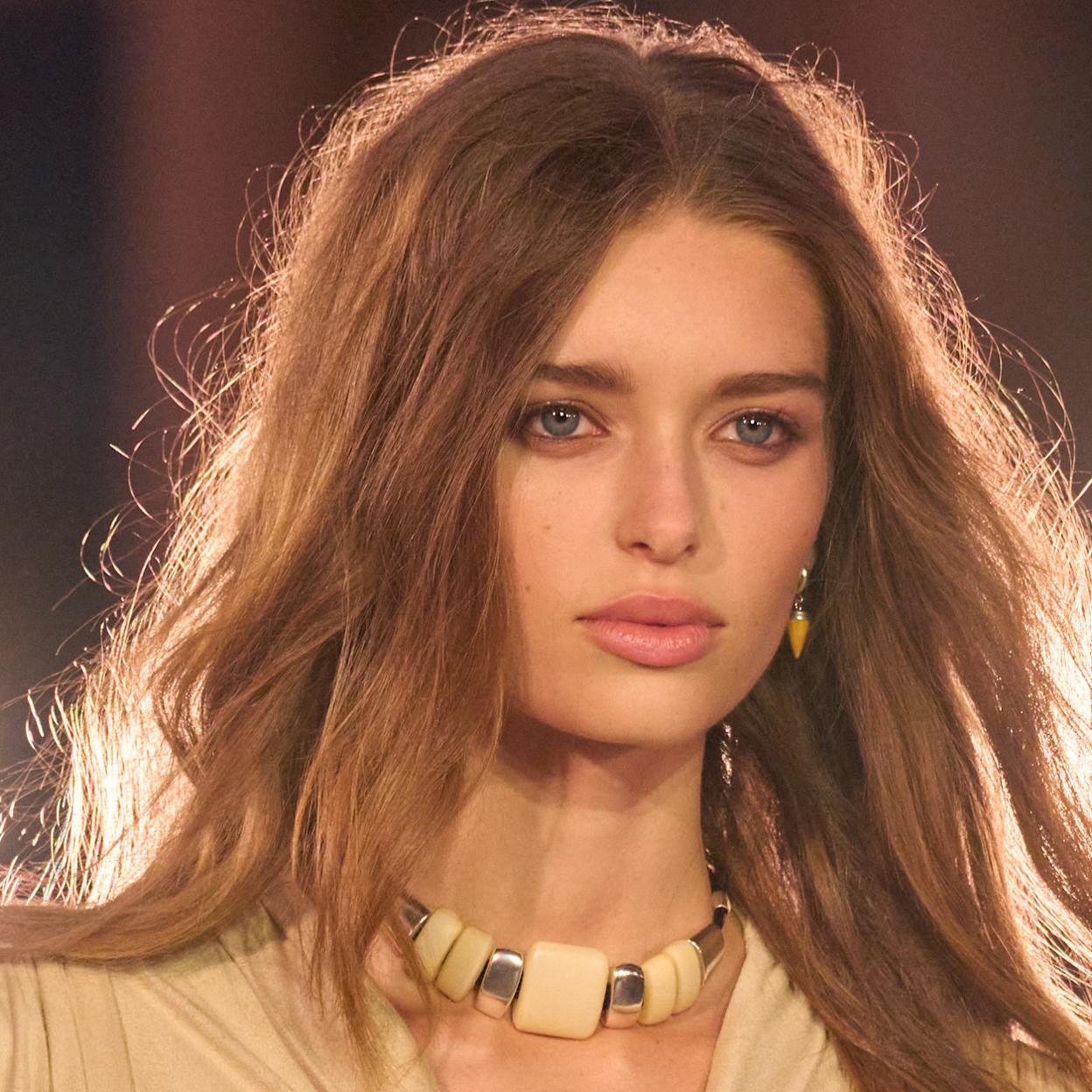 Los mejores trucos para cuidar el cabello cuando hace mucha humedad