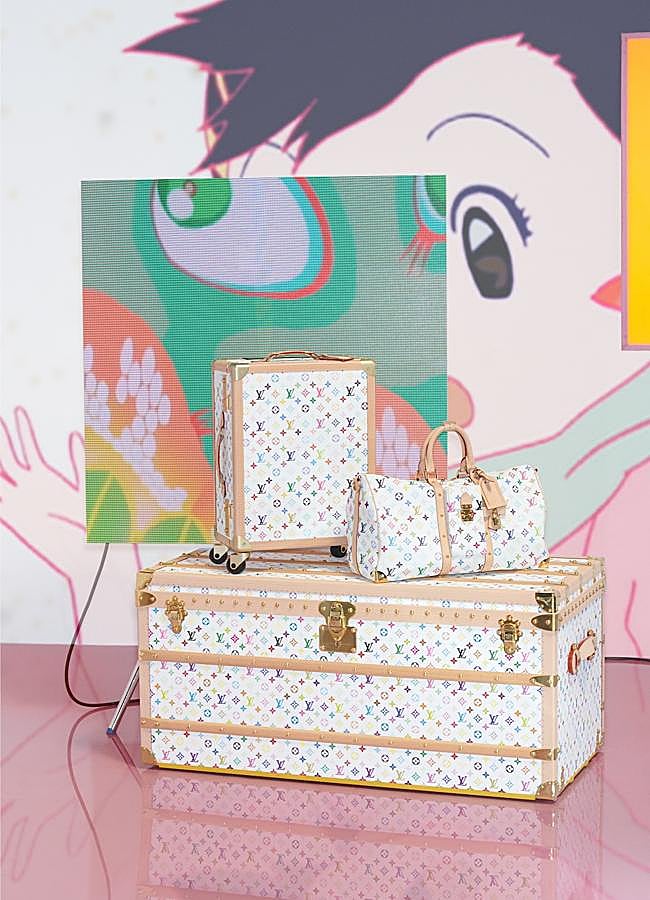 Imagen - Bául Malle, maleta y bolsa de viaje de Louis Vuitton x Murakami,