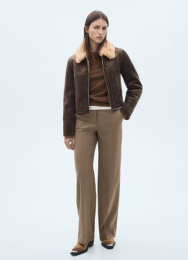 Imagen - Abrigo con cuello de pelo de Mango. Foto: Mango. 