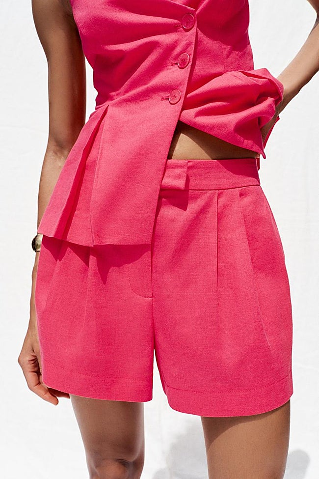 Bermudas con lino de Zara.