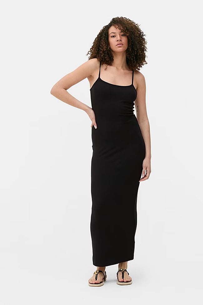 Vestido largo canalé Primark.