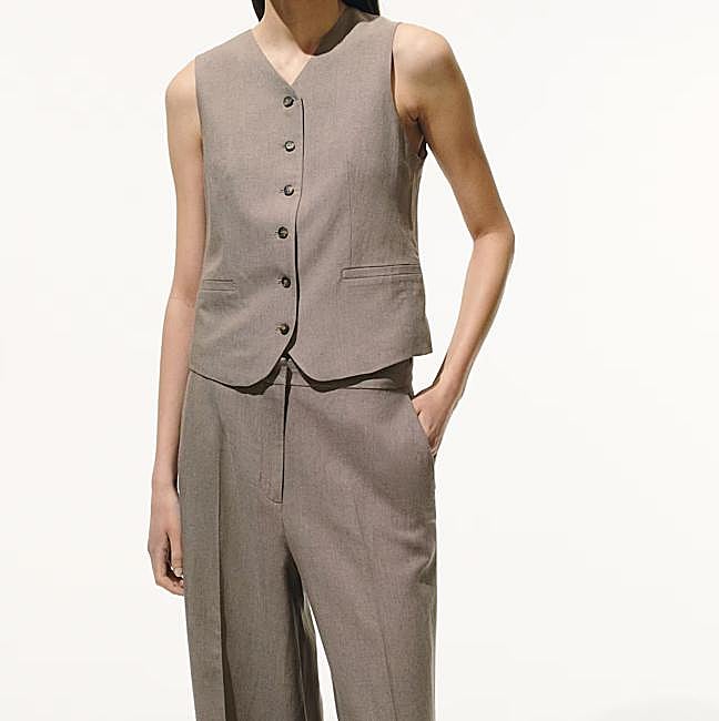 Traje de lino con dos piezas