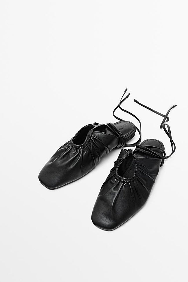 Bailarina napa cuerdas.