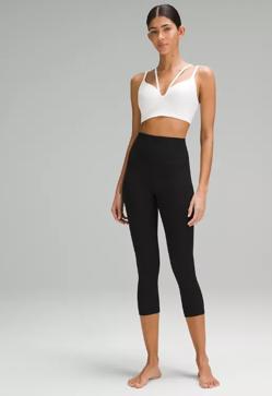 Imagen secundaria 2 - Leggings piratas acanalados lululemon Align™ de talle alto (69 euros).
