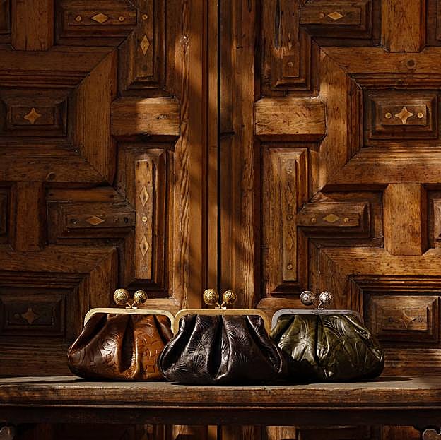 Imagen principal - Bolso Pasticcino Spnish Heritage, de Weekend Max Mara.