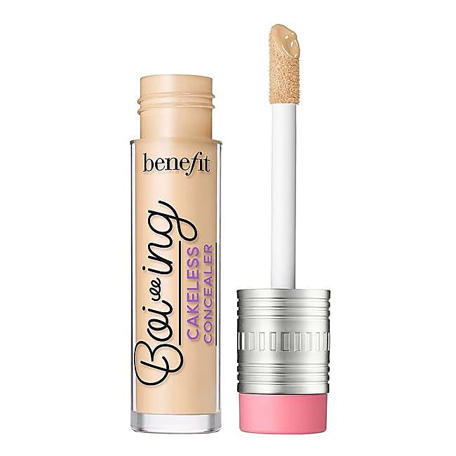 Boiing Cakeless Concealer de Benefit. Precio: 31 euros