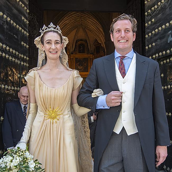 Sol de Medina y Orleans-Braganza junto a su marido, Pedro Domínguez-Majón.