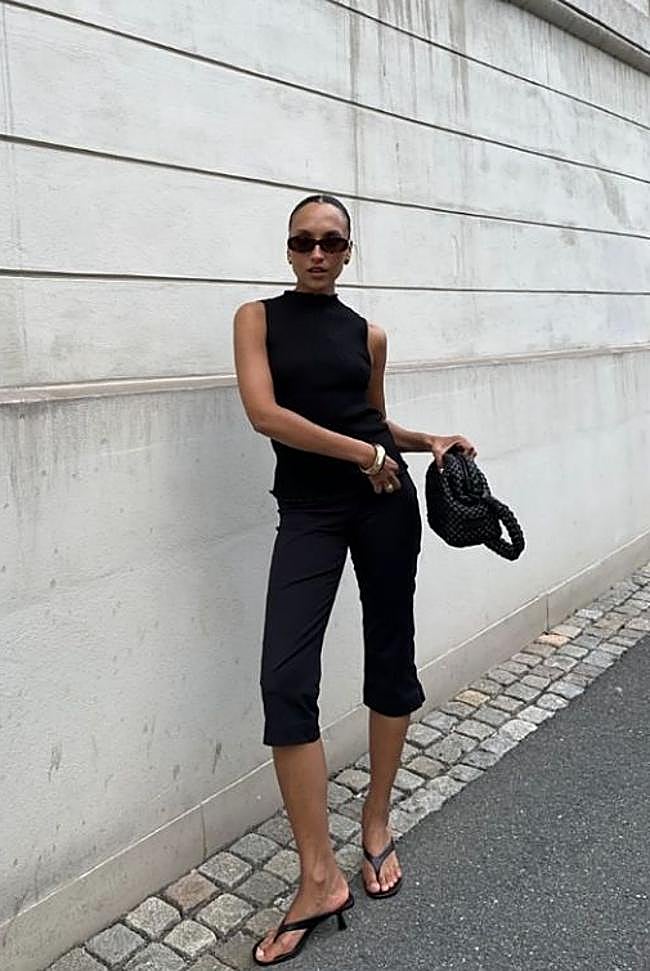 Looks para el día a día con chanclas