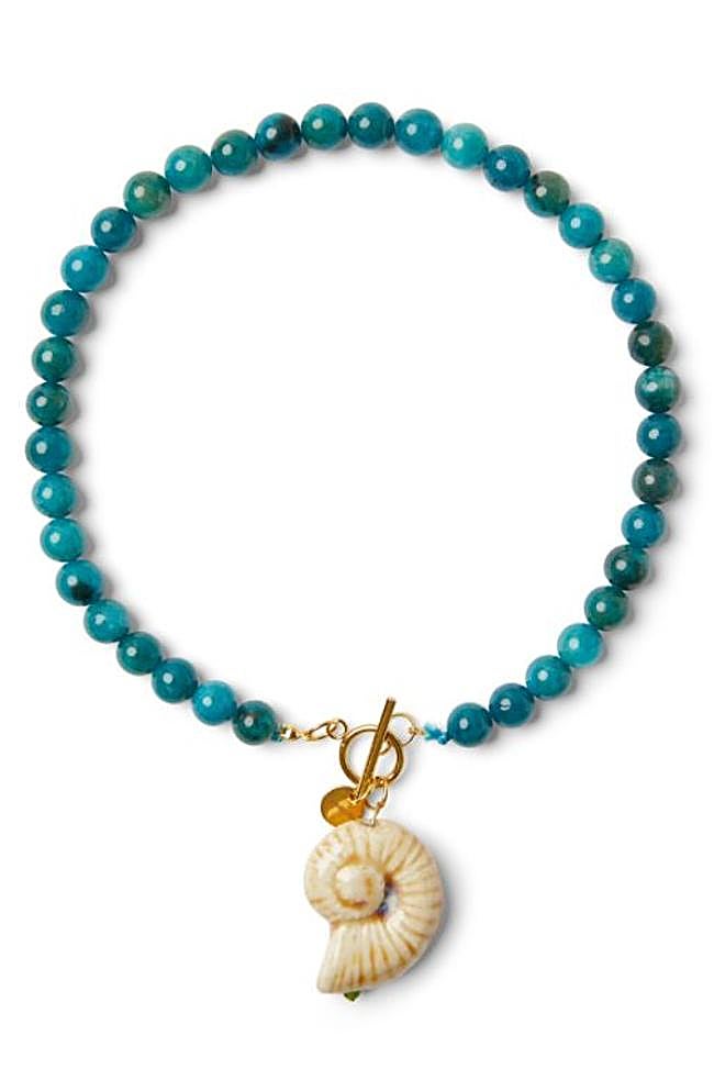 Collar para elevar looks de verano