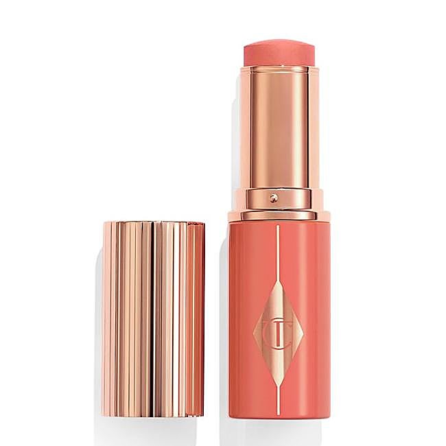 Unreal Blush Healthy Glow Stick de Charlotte Tilbury. Precio: 40 euros