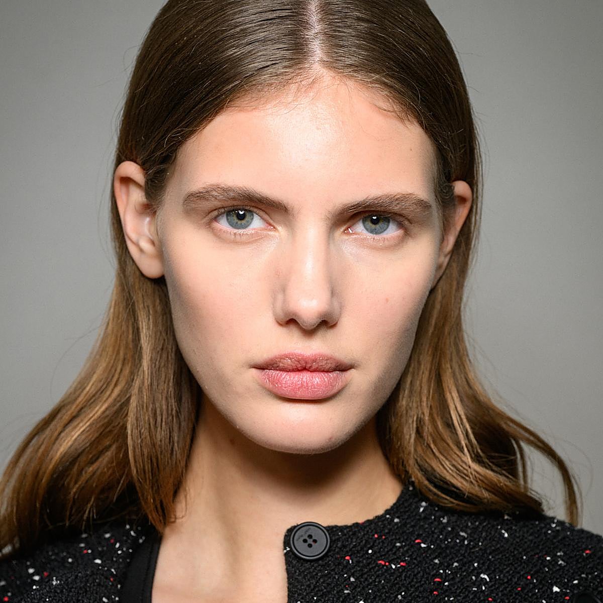 Esta es la mejor crema facial con protección solar ligera para piel madura.