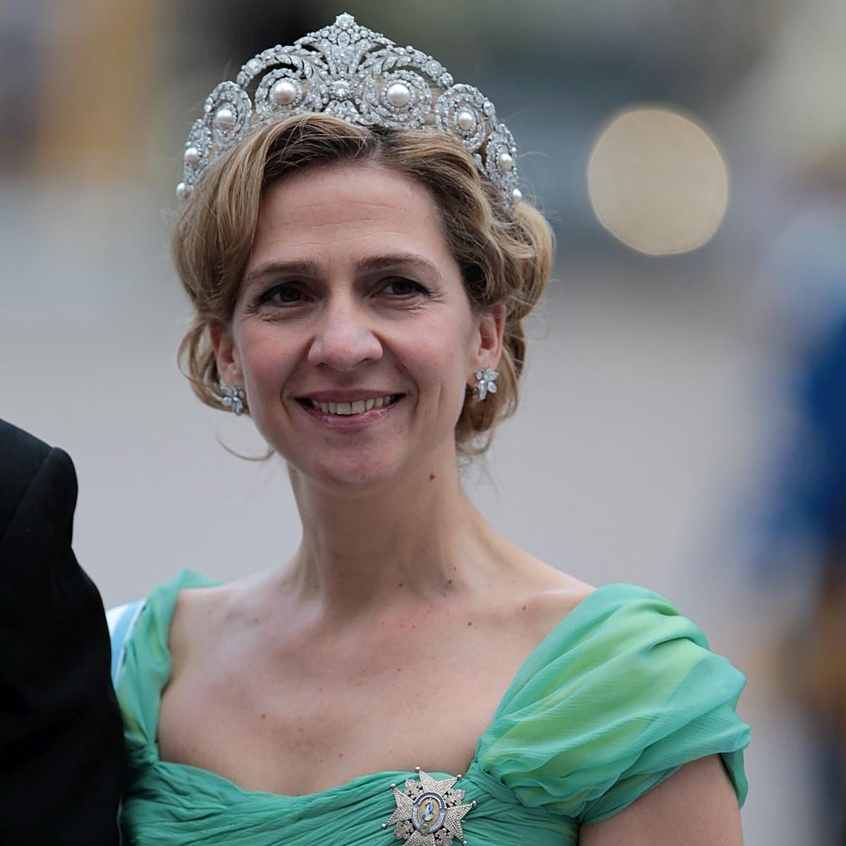 La infanta Cristina en la boda de Victoria de Suecia.