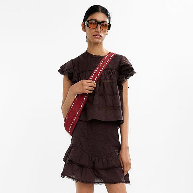 Falda marrón de Parfois, 29,99 euros.