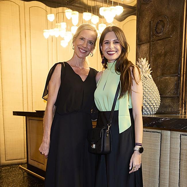 La periodista Silvia Capafons y Noah Higón, activista por la concienciación de las enfermedades raras.