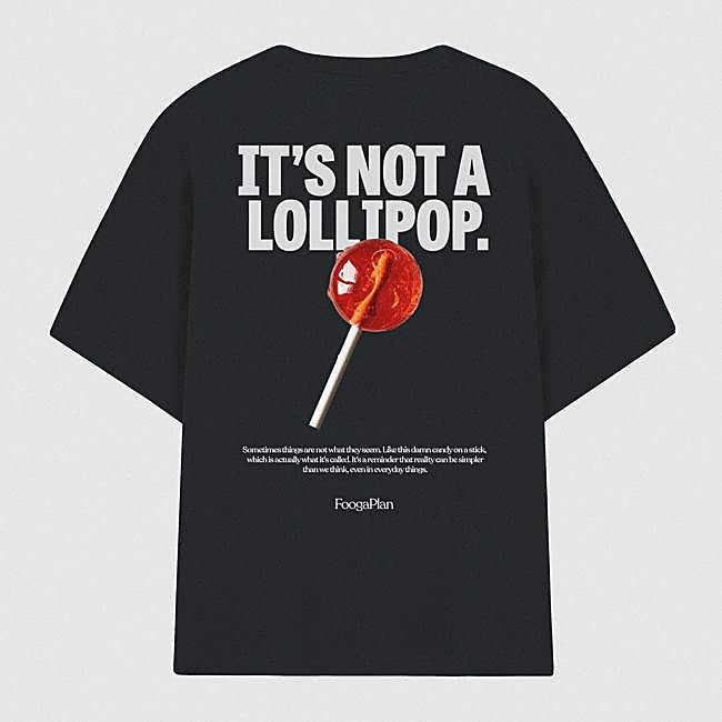 Camiseta negra de FoogaPlan, 35 euros.