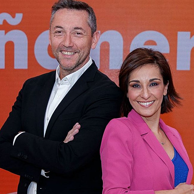 Javier Ruiz junto a su compañera Adela González.