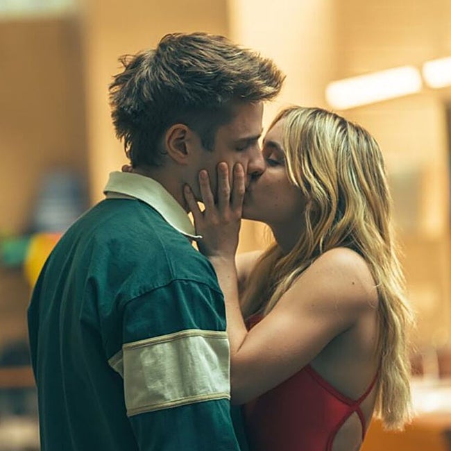 La nueva ficción teen de Netflix apunta a convertirse en uno de los exitazos del verano.