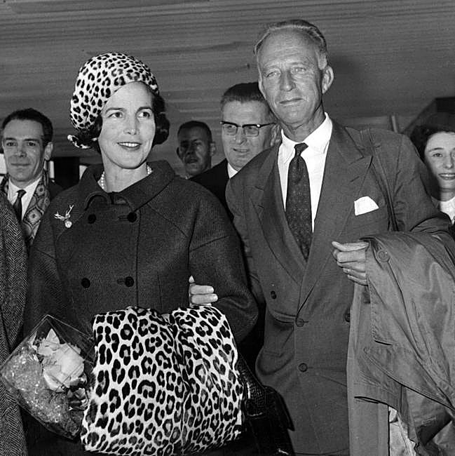 Lillian Baels, princesa de Rethy junto a su esposo, Leopoldo II de Bélgica.