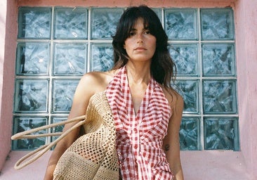 Las novedades de Parfois de la semana: de los cuadros vichy a las rayas y los bordados en prendas de verano