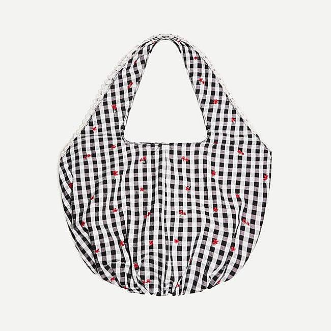 Bolso vichy bordado flor (12,99€)