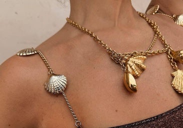 Las joyas marinas son la nueva tendencia del verano para elevar la elegancia de looks a los 50 años