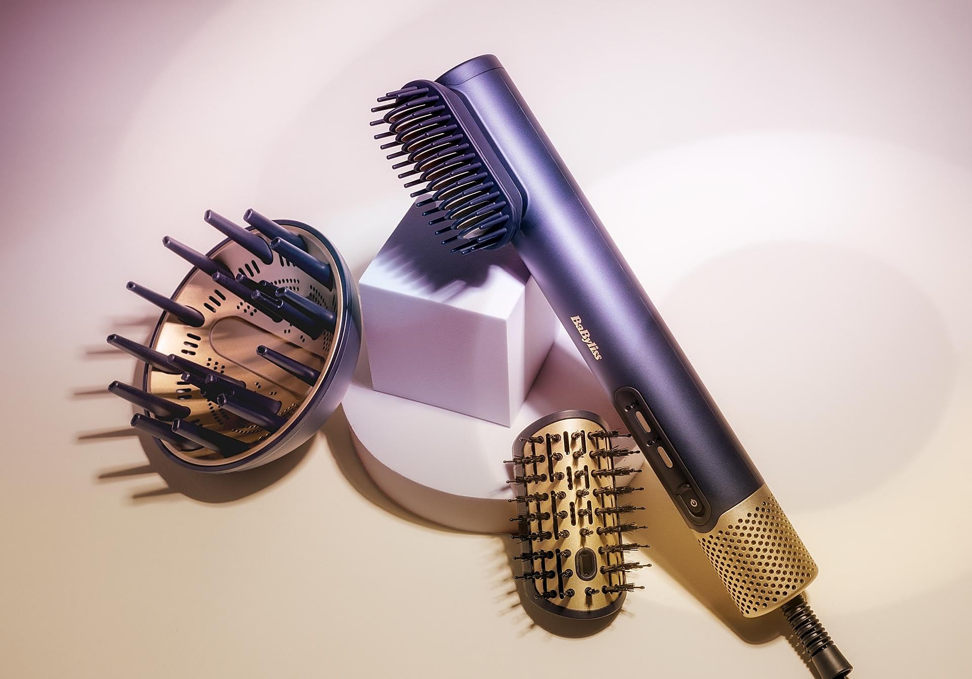 Air Wand con difusor de Babyliss.