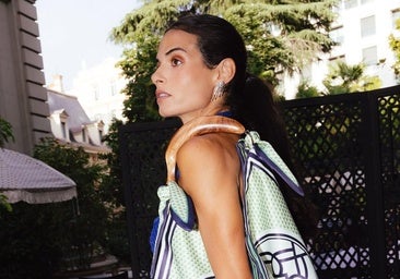 Bolsos pañuelo: el complemento más boho y versátil llega a las calles