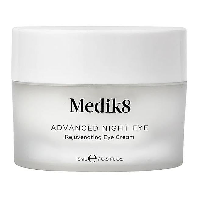 Advanced Night Eye Rejuvenating Eye Cream de Medik8. Precio: 55 euros
