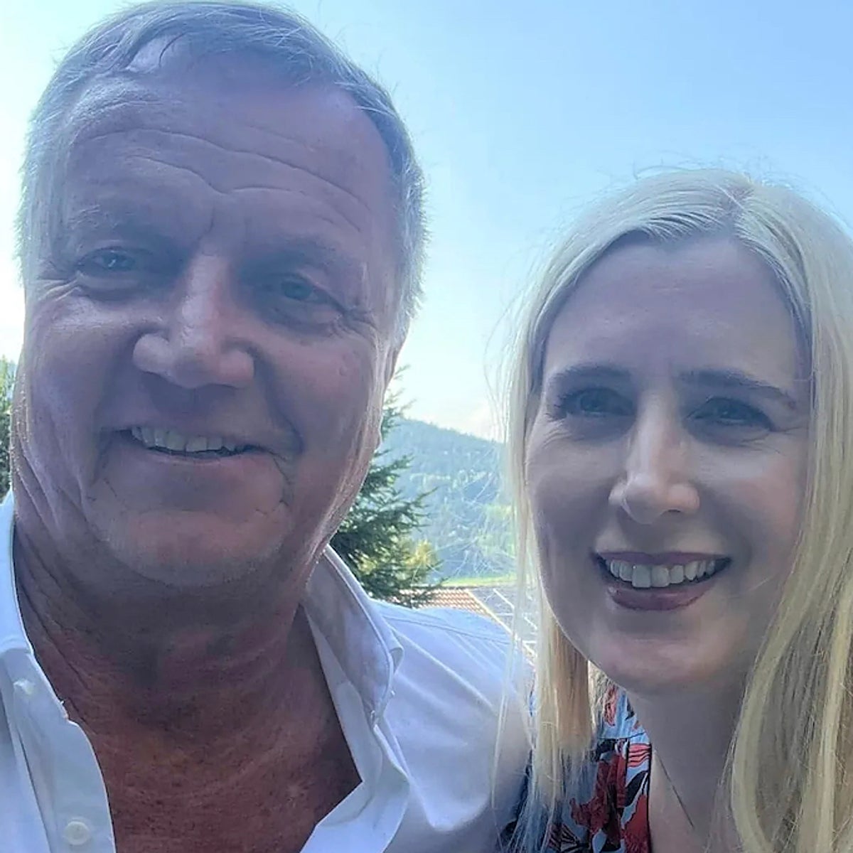 El príncipe Harald von Hohenzollern con su esposa, Josefa.