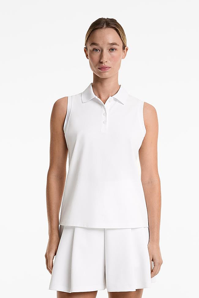 Top tipo polo en color blanco de Oysho.