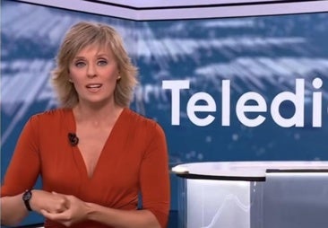 El estilo de Marta Carazo, la nueva jefa de Secretaría de Letizia: del vestido idéntico al de la reina a su amor por los monos largos