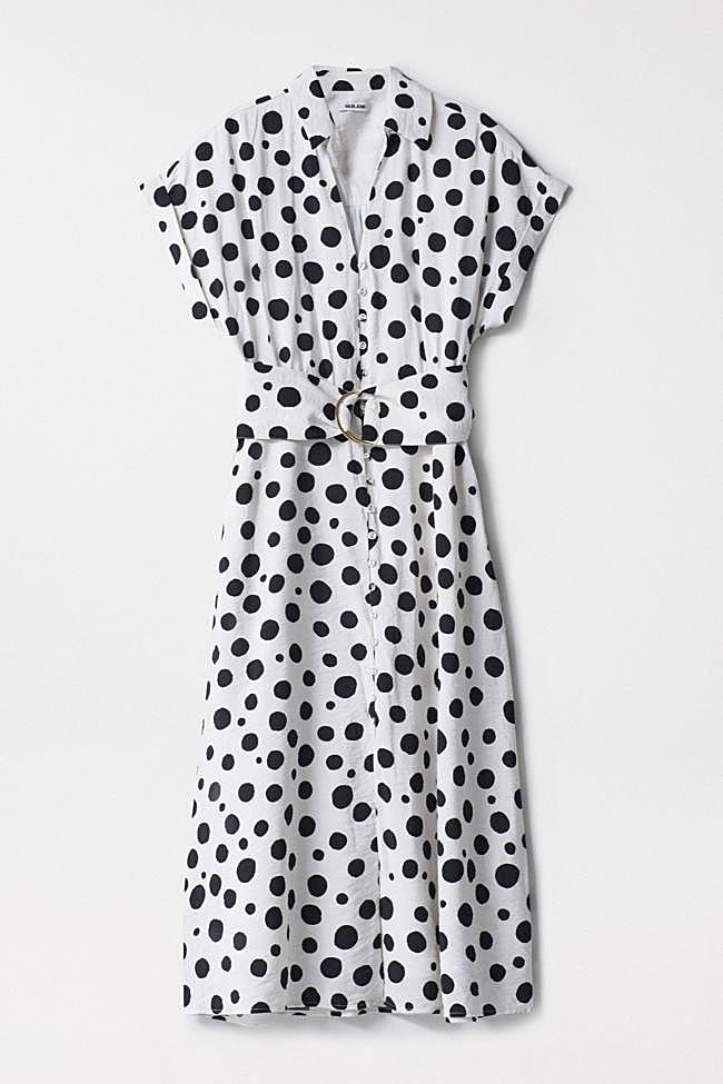 Vestido midi de lunares (49,95€)