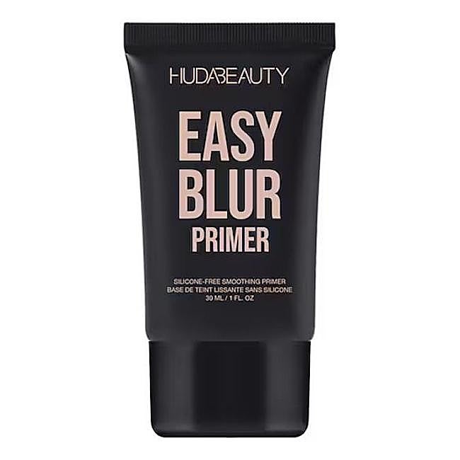 Easy Blur Silicone-Free Smoothing Primer de Huda Beauty. Precio: 36 euros