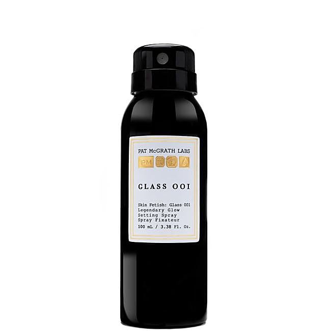 Skin Fetish: Glass 001 Legendary Glow Finishing Spray de Pat McGrath Labs. Precio: 40,68 euros