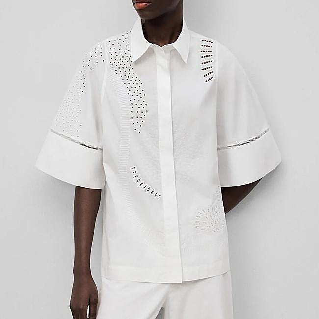 Camisa masculina de lino de Adolfo Dominguez, 113 euros.