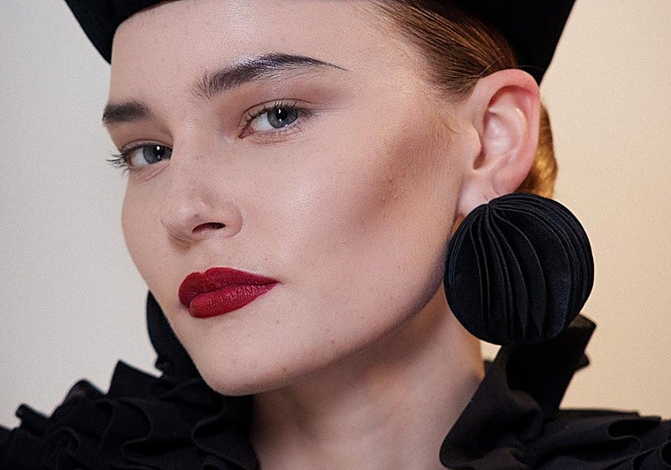 El Gelato Blush es la nueva forma de aplicar colorete para conseguir un efecto lifting muy favorecedor.