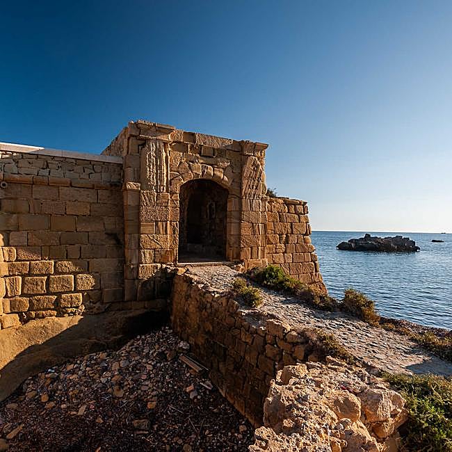 Puerta de Poniente, murall de la isla de Tabarca, Alicante