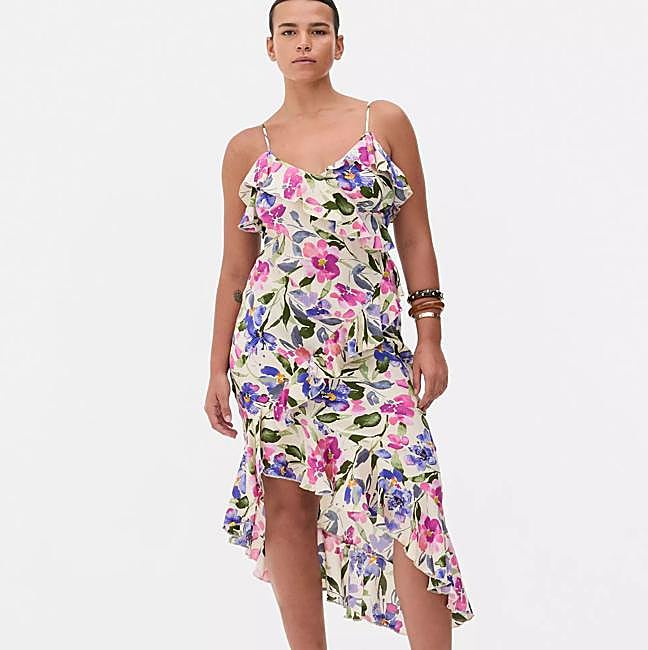 Vetsido de volantes con estampado de flores