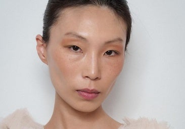 Si buscas unos labios jugosos a los 50, estos bálsamos labiales son los mejores: recomendados por expertos