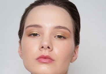 Estoy enganchada a este corrector de ojeras con ácido hialurónico