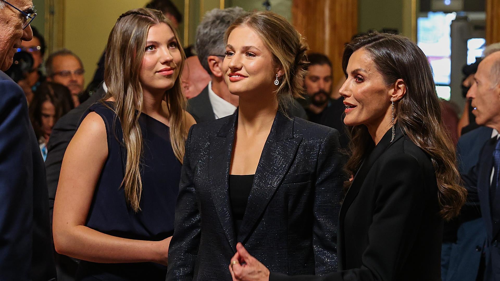 Leonor premió a seis jóvenes extraordinarios, pero todo el mundo hablaba de  la dimisión de la diputada Noelia Núñez | Mujerhoy
