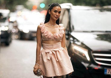 De las bermudas al vestido de invitada: 8 imprescindibles de las rebajas de Sfera que merecen la pena