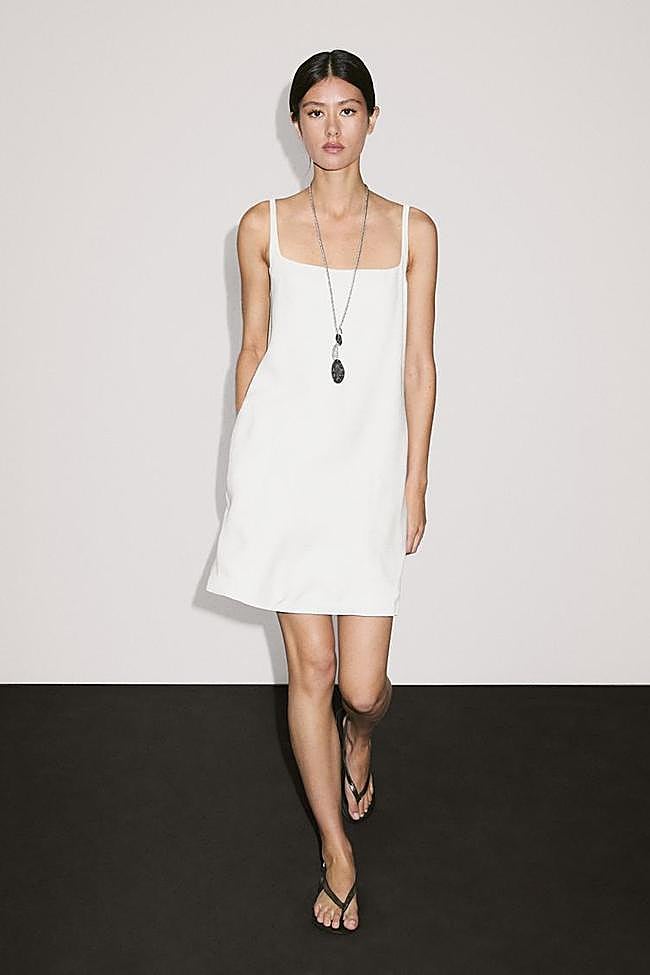 Vestido mini tirantes con lino (79,95€)