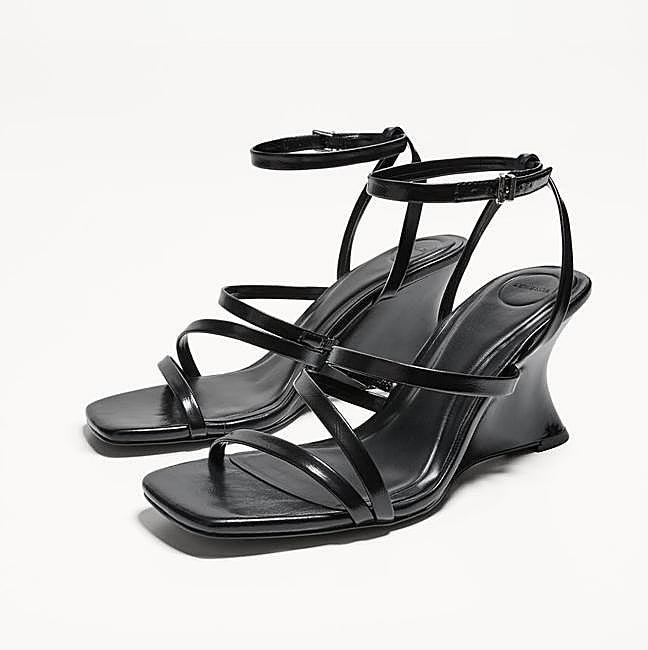 Las sandalias de Bershka.