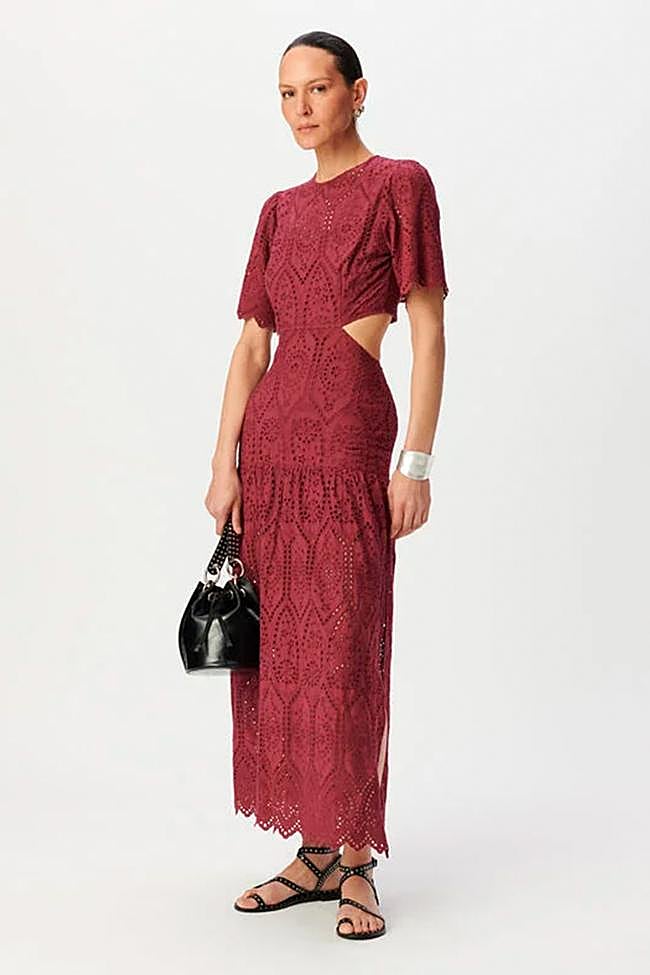 Vestido en burdeos con bordado de IKKS.